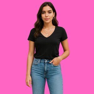 Abound Black V-Neck Short Sleeve Tee Shirt Women’s Size M – Minimalist Staple
